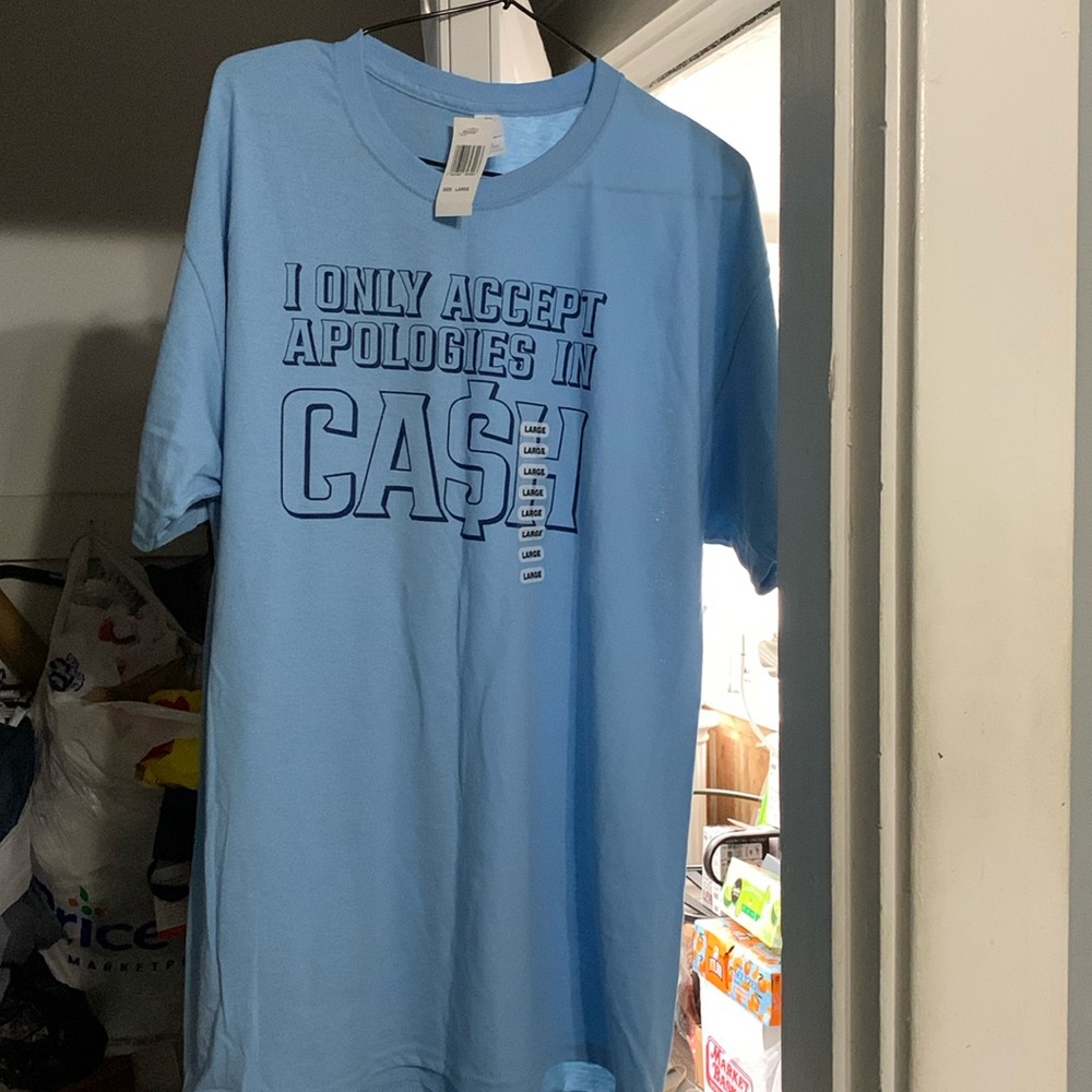 Women’s Graphic tee